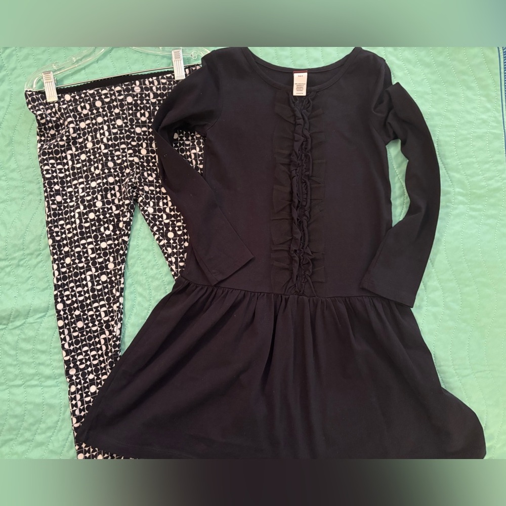 Tea Collection size 6 matching leggings and tunic top girls